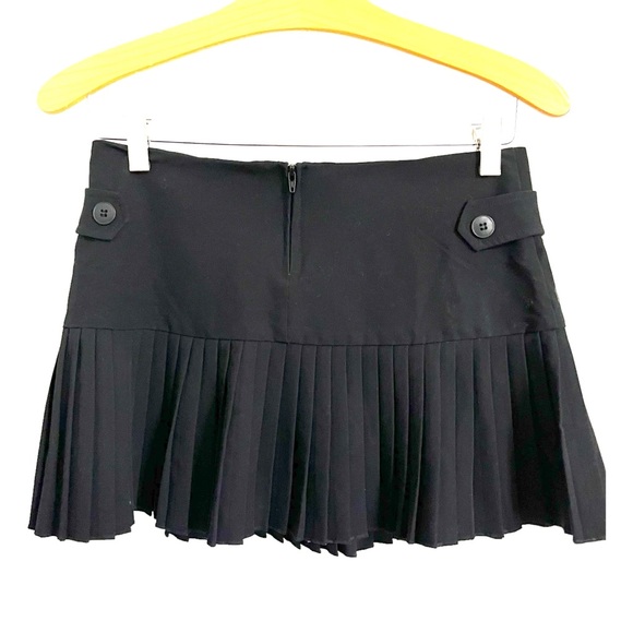 Y2K Charlotte Ruse Micro Mini Skirt Black Pleated Tiered Tennis Style Size 1 - Picture 2 of 8